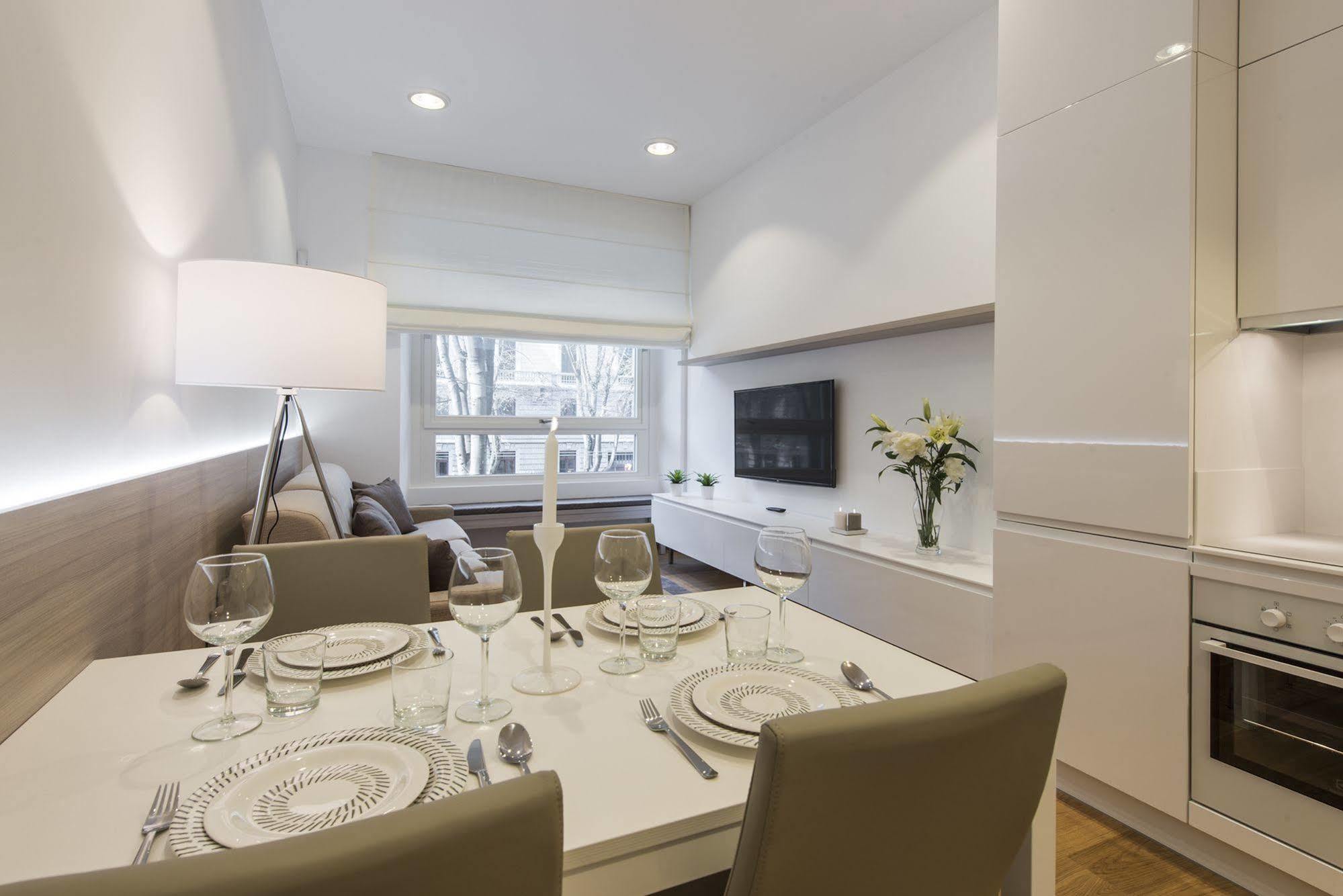 Milan Royal Suites Kültér fotó