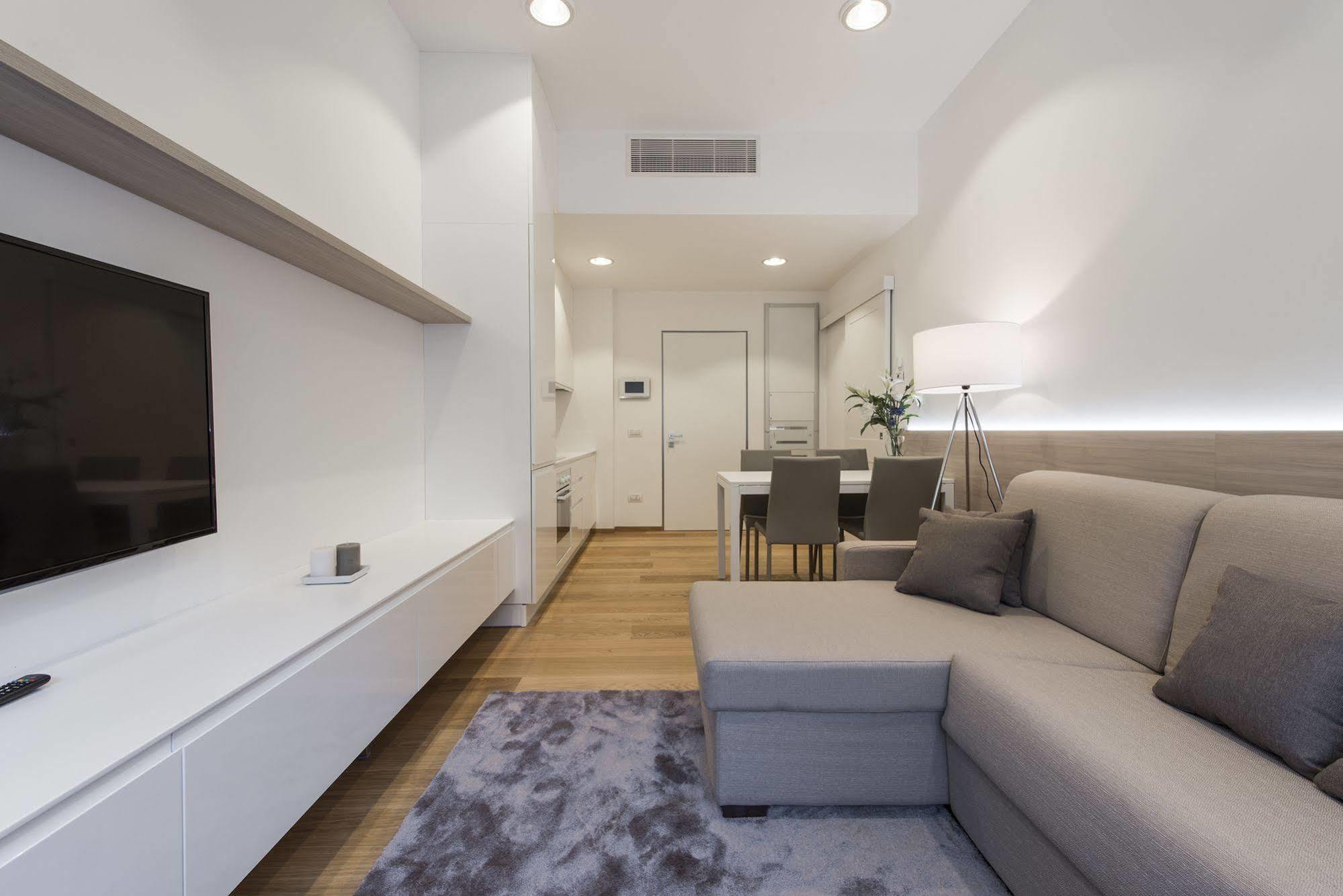 Milan Royal Suites Kültér fotó