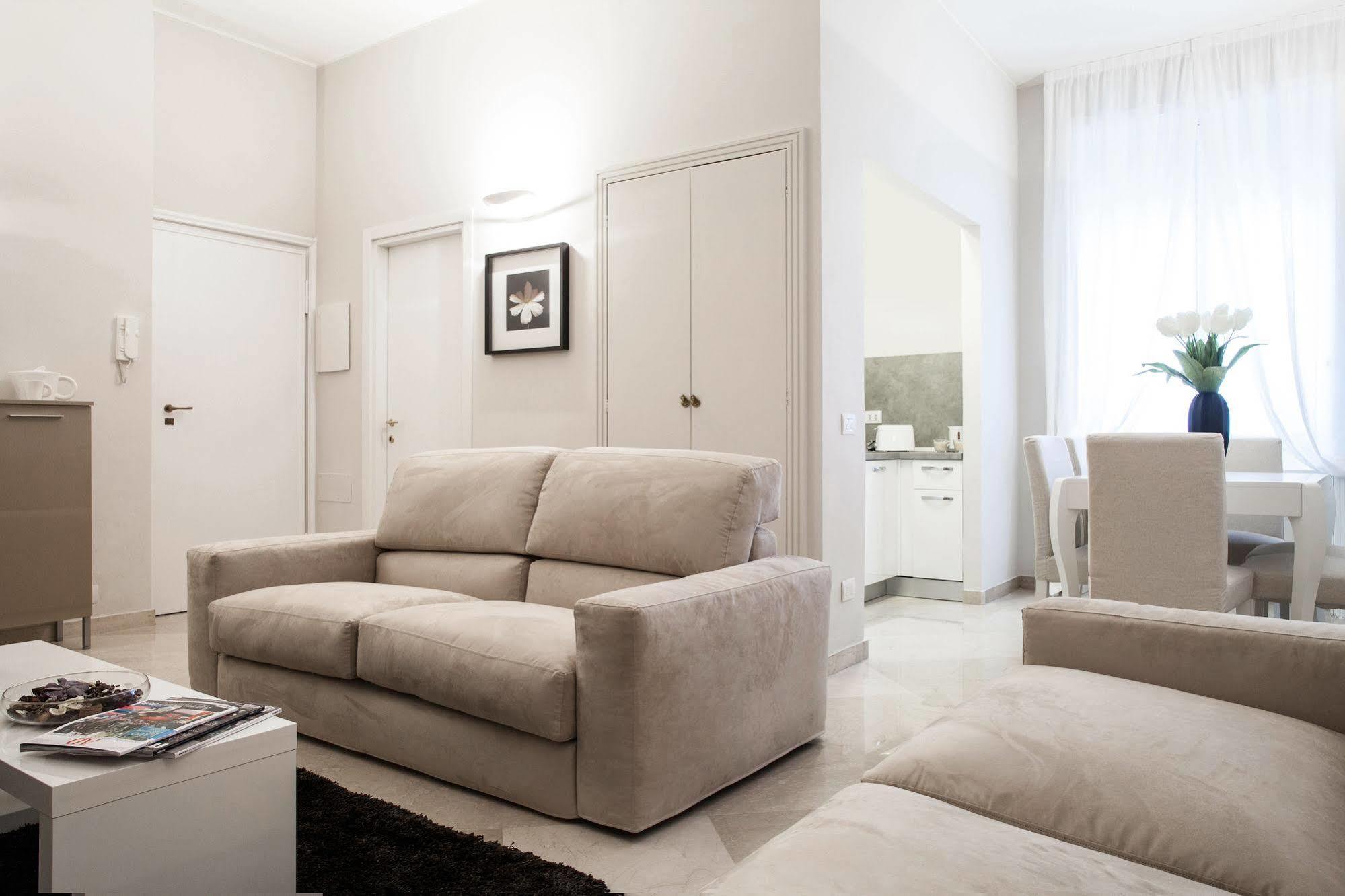 Milan Royal Suites Kültér fotó