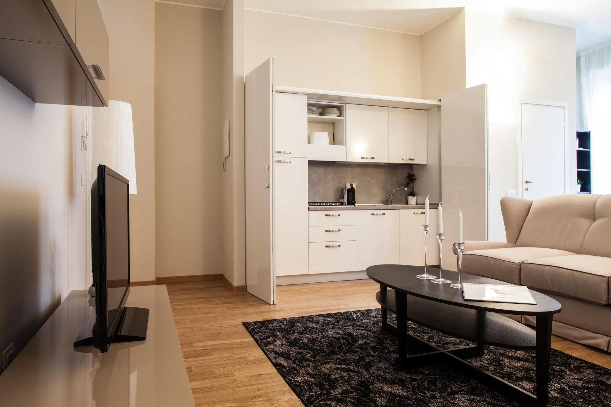 Milan Royal Suites Kültér fotó
