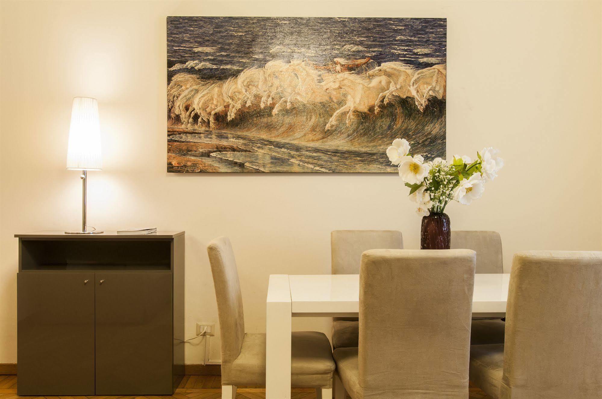 Milan Royal Suites Kültér fotó