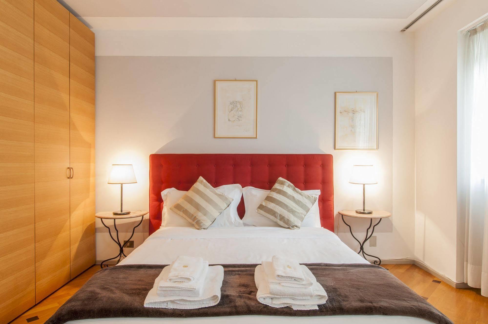 Milan Royal Suites Kültér fotó
