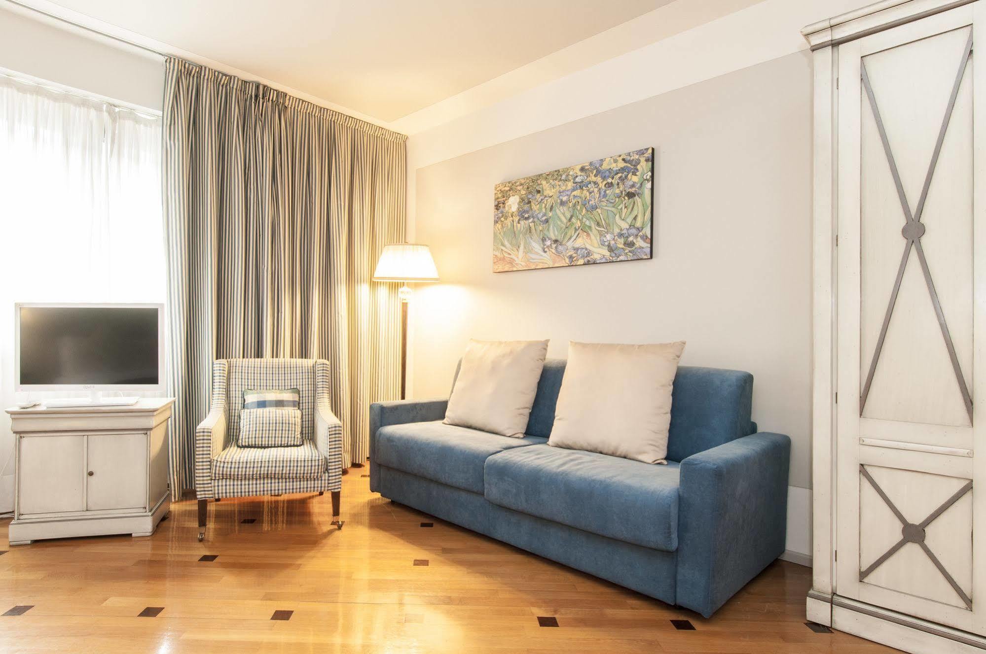 Milan Royal Suites Kültér fotó