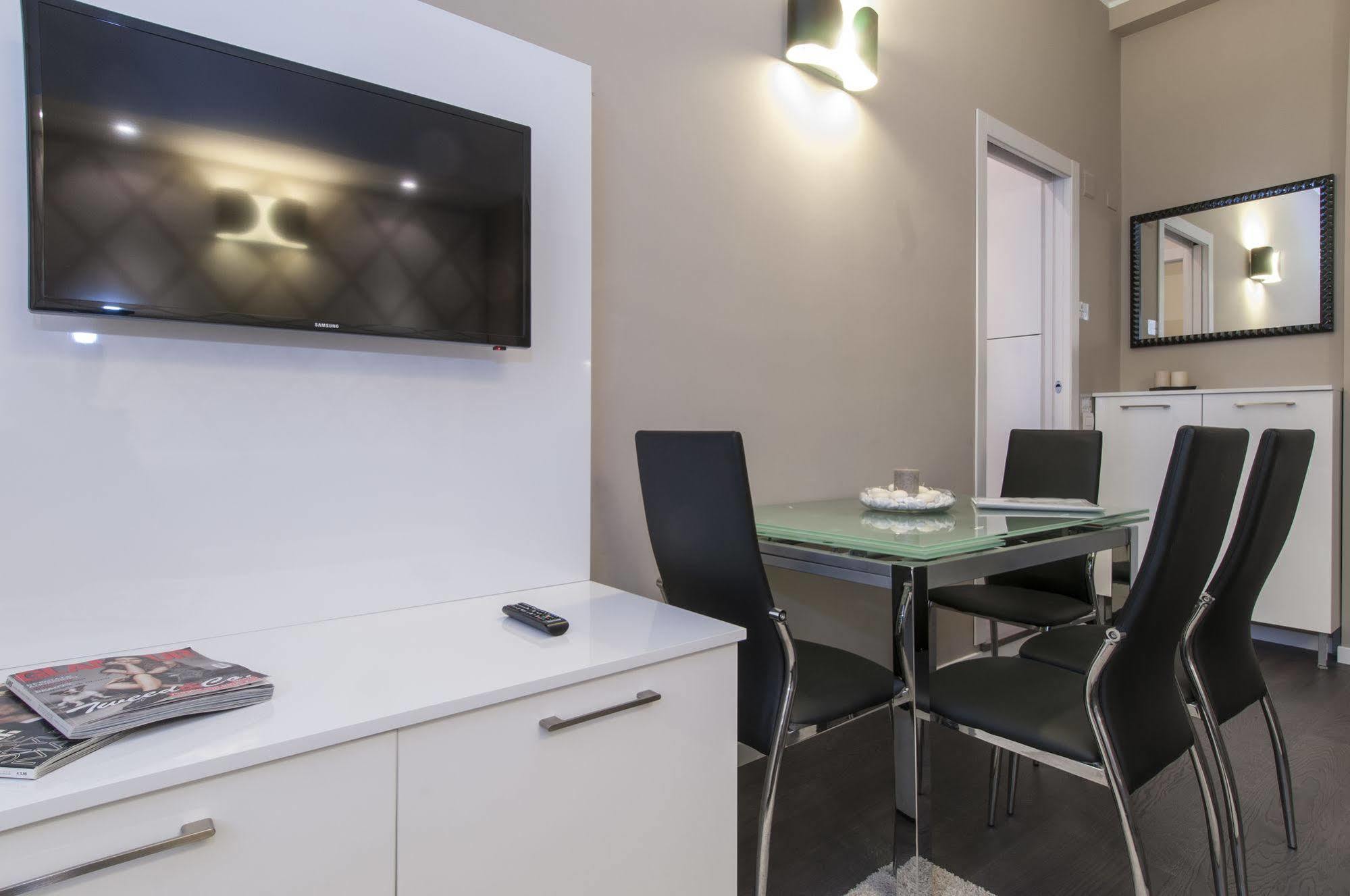 Milan Royal Suites Kültér fotó